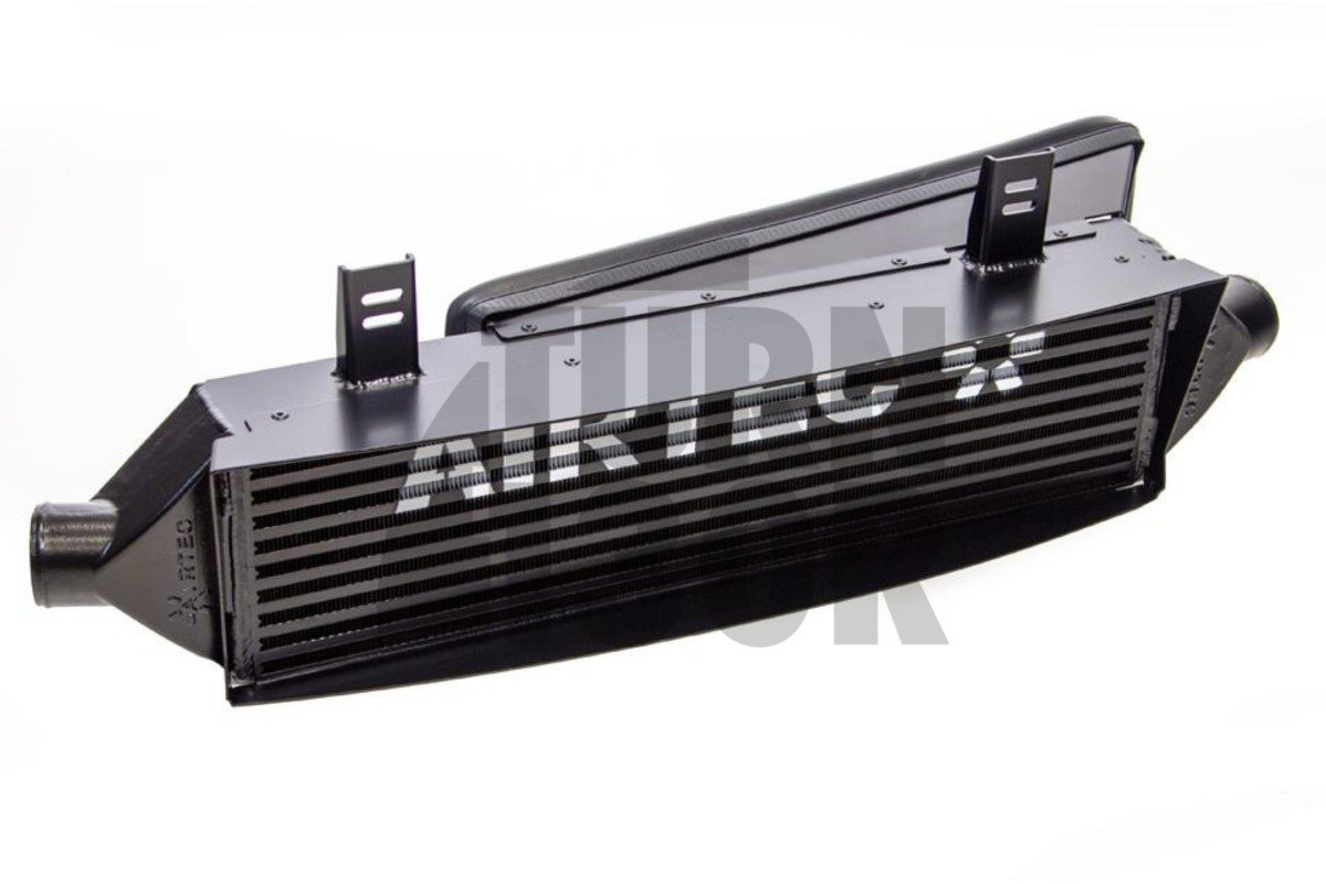 Intercooler de montaje frontal de Airtec para Clio 4 RS Intercooler de montaje frontal de Airtec para Clio 4 RS