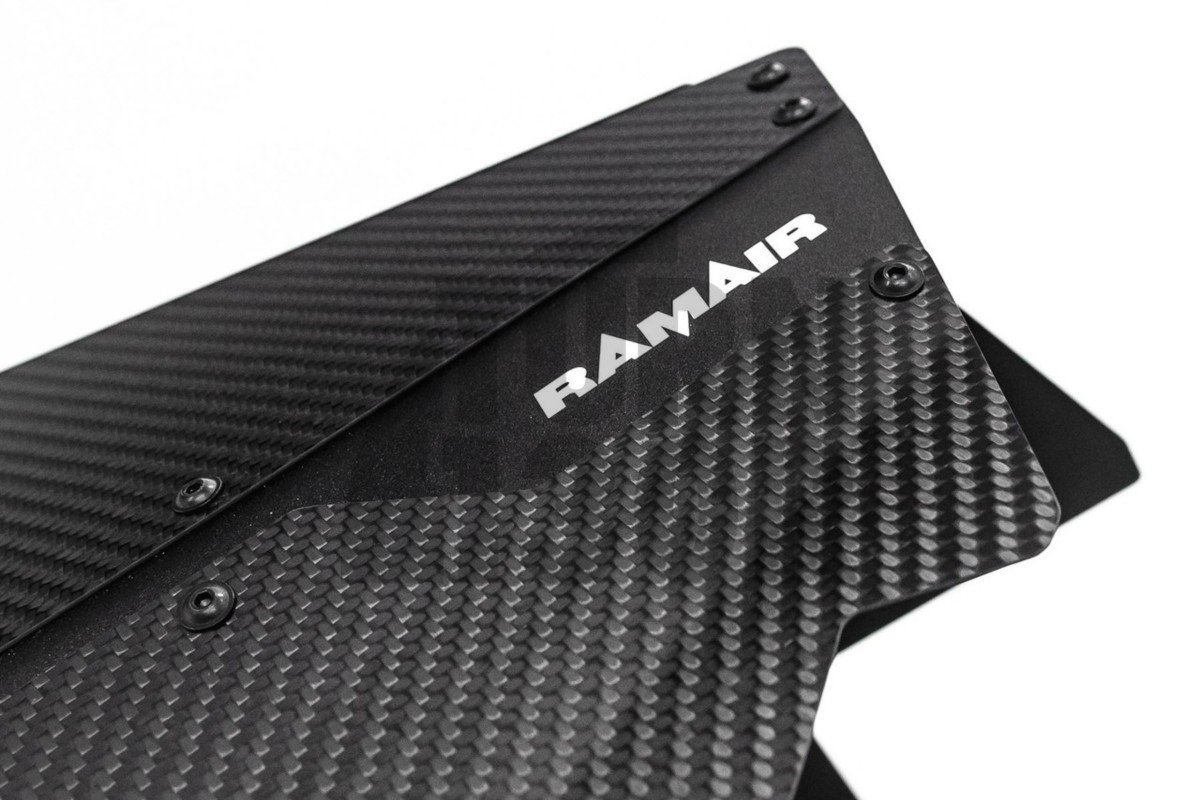 BMW M3 G80 / M4 G8x RamAir Kit de admisión con tapa de carbono BMW M3 G80 / M4 G8x RamAir Kit de admisión con tapa de carbono