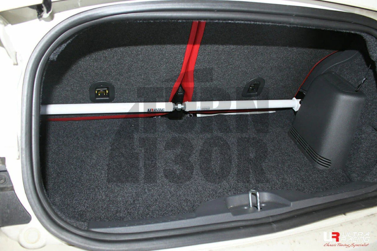 Ultra Racing Rear Upper Strut Bar Abarth 695 - 595 Ultra Racing Rear Upper Strut Bar Abarth 695 - 595