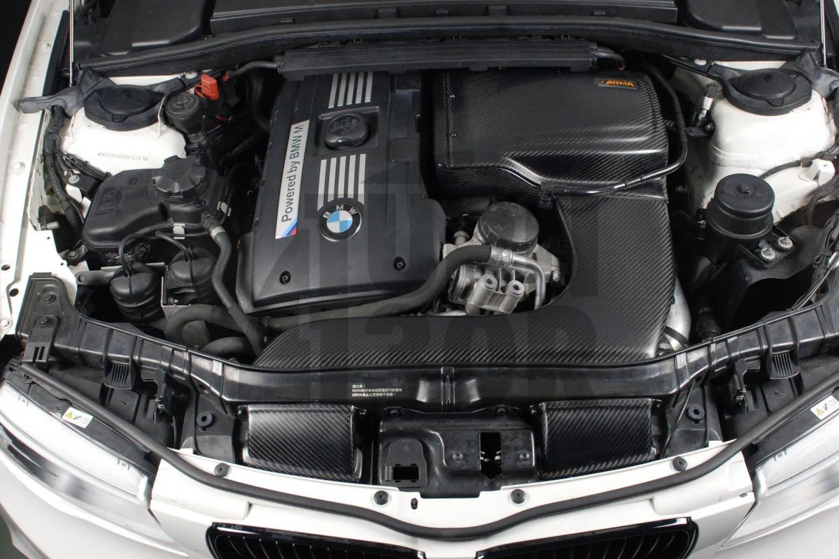 Armaspeed fibra de carbono de admisión de aire BMW 135i / 1M E82 N54 Armaspeed fibra de carbono de admisión de aire BMW 135i / 1M E82 N54