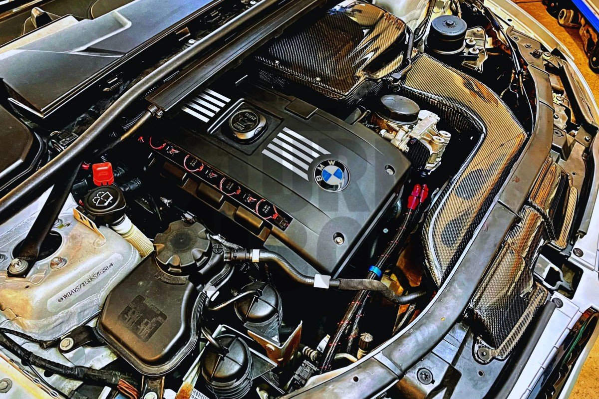 Armaspeed fibra de carbono de admisión de aire BMW 335i E9x N54