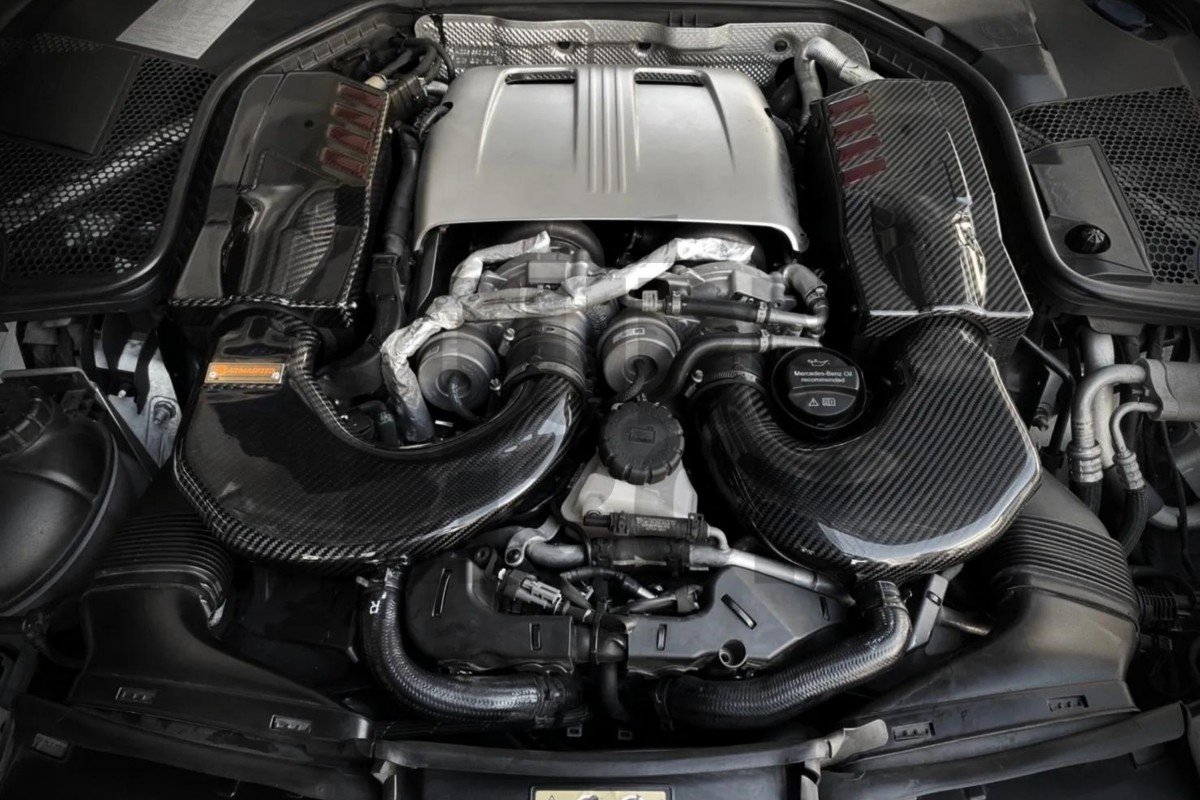 Armaspeed de fibra de carbono de admisión de aire Mercedes C63 AMG W205 Armaspeed de fibra de carbono de admisión de aire Mercedes C63 AMG W205