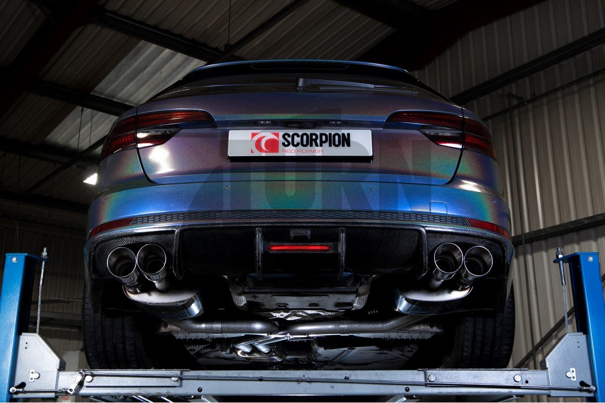 Audi S4 B9 Scorpion Medio Sistema de Escape