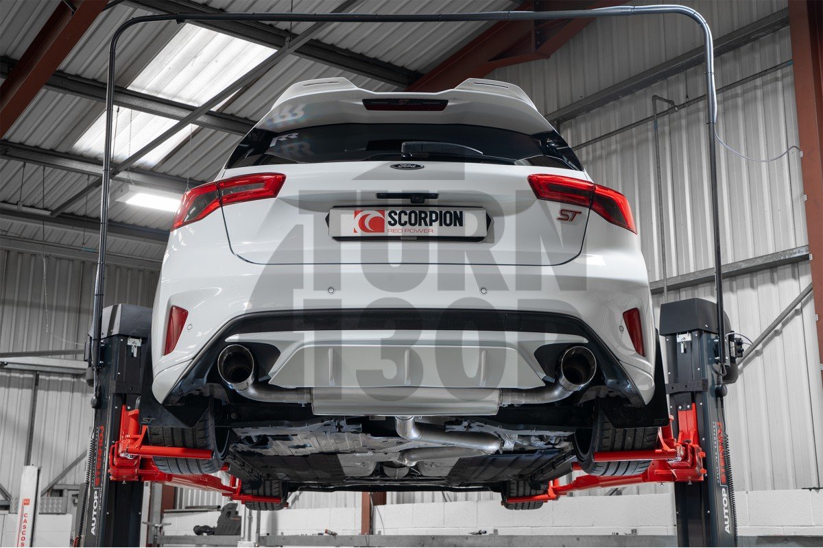 Ford Focus 4 ST Scorpion GPF Volver