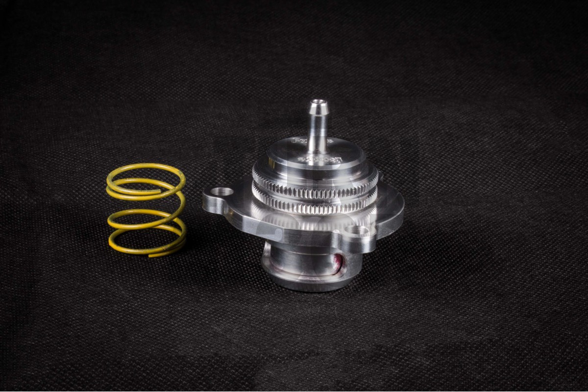 Válvula de Recirculación Forge Opel Corsa D / Astra H y Astra J OPC