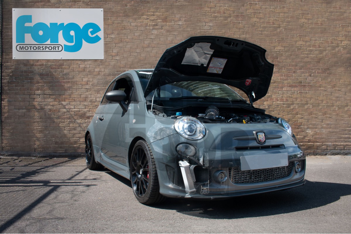 Kit Refrigerador de Aceite Forge Motorsport Fiat 500 / 595 Abarth