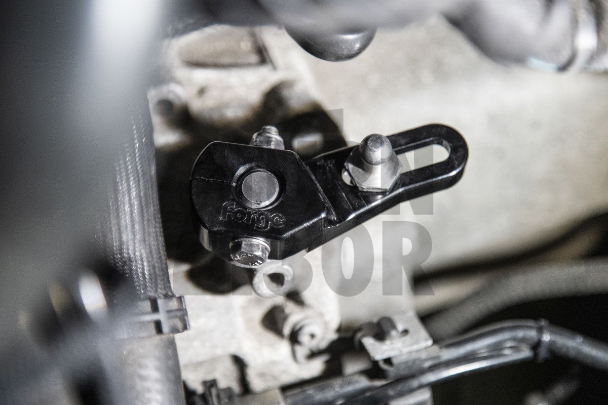 Forge Motorsport Kit de cambio corto Peugeot 308 GTI MK2