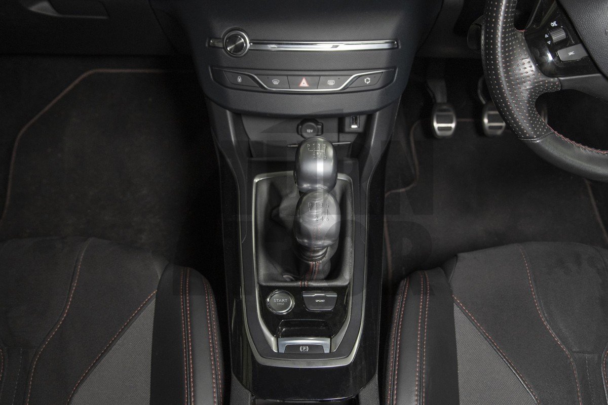 Forge Motorsport Kit de cambio corto Peugeot 308 GTI MK2