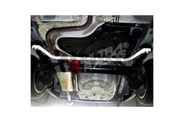 Barra Inferior Trasera Ultra Racing Ford Fiesta ST Mk7