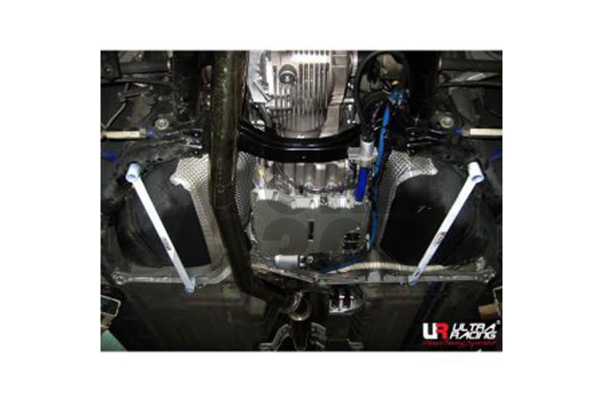 Ultra Racing 4 Puntos Tirantes Traseros Nissan R35 GTR
