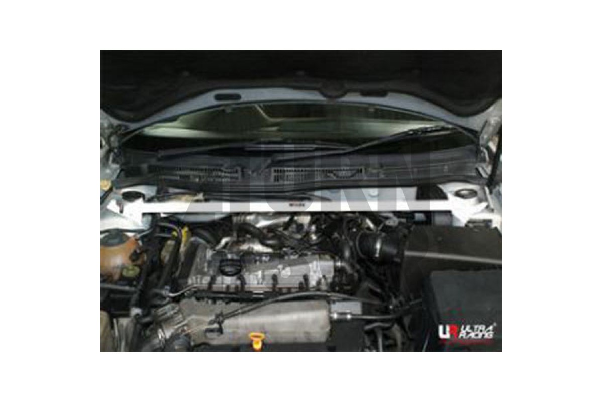 Ultra Racing Puntal Superior Delantero Golf 4 GTI / Leon 1M / S3 8L