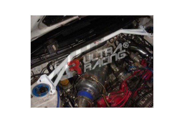 Ultra Racing puntal superior delantero Subaru Impreza GT GC8