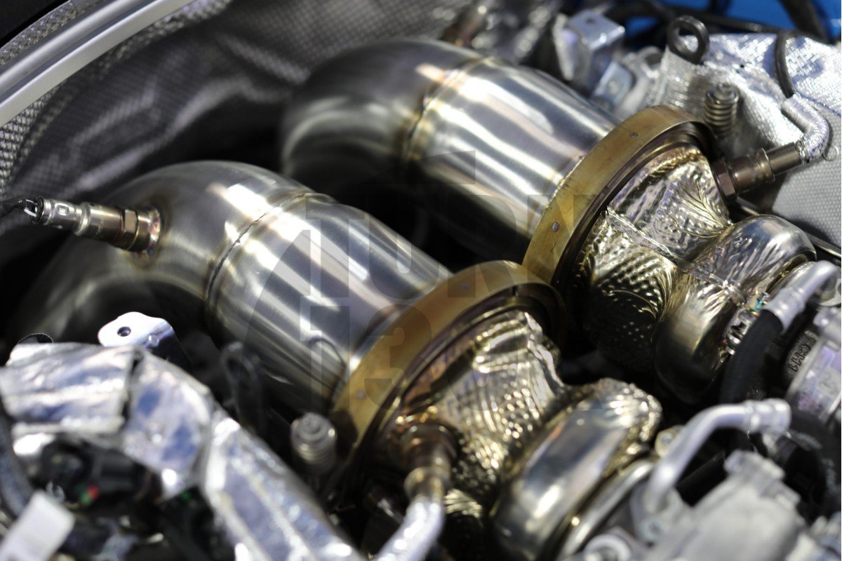 CTS Turbo Decat Downpipes para Audi RS4 y RS5 B9
