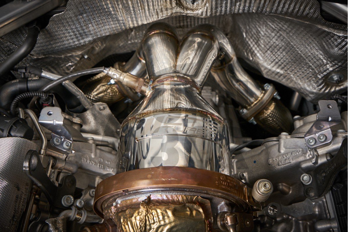 CTS Turbo Decat Downpipe para Audi S4 y S5 B9