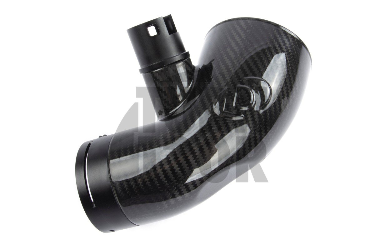 Turbocompresor Dinan de fibra de carbono para los modelos BMW 140i, 240i, 340i y 440i B58.