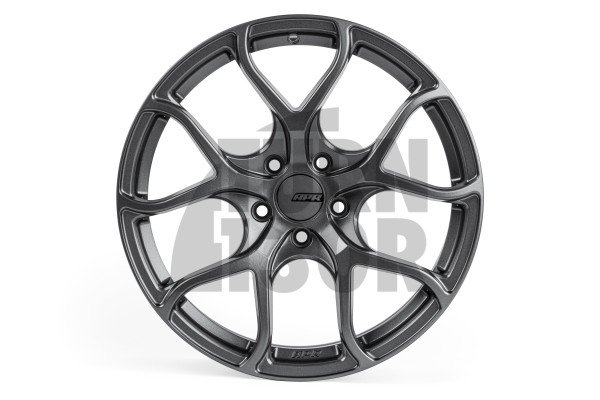 Llanta A01 Flow Formed 18 x 8,5 ET45 Gunmetal, Negro o Plata APR