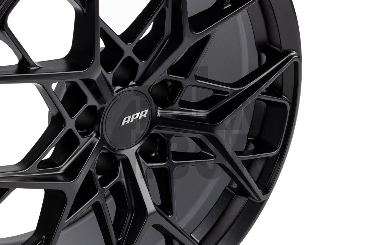 Llanta A02 Flow Formed 19 x 8,5 ET45 Gunmetal, Bronce, Negro o Plata APR
