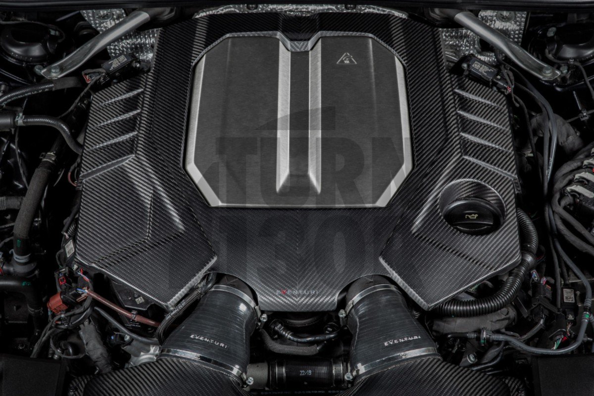 Eventuri Cubierta del motor de fibra de carbono para Audi RS6 C8 / RS7 C8
