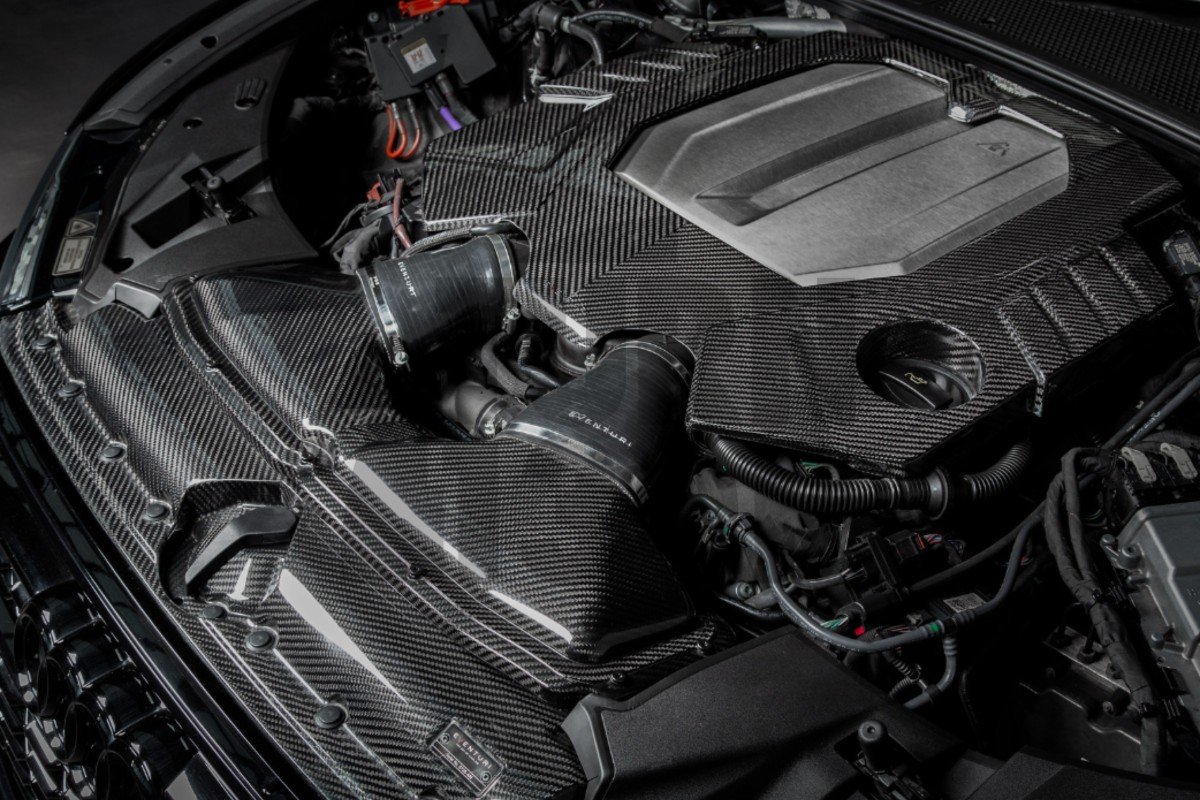 Eventuri Cubierta del motor de fibra de carbono para Audi RS6 C8 / RS7 C8