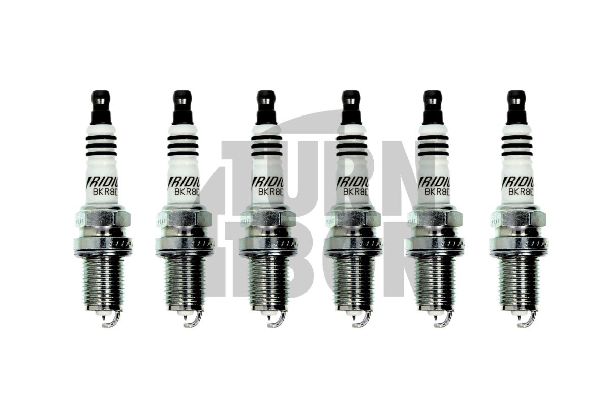 Bujías de encendido NGK BKR8EIX con un rango de temperatura más bajo para Audi S4 / RS4 B5 2.7T