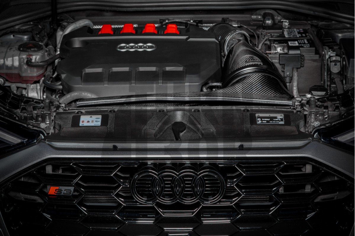 Eventuri Admisión de fibra de carbono para Audi S3 8Y