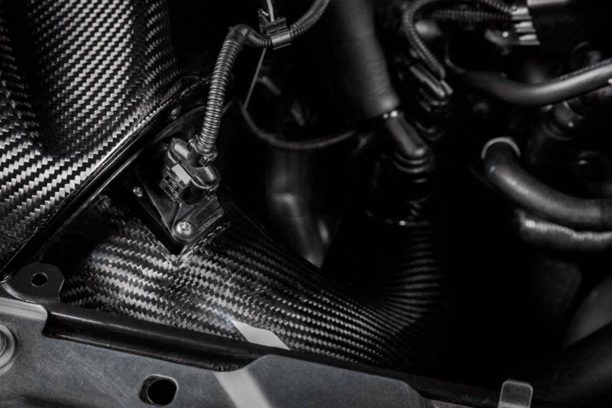 Eventuri Sistema de Admisión de Fibra de Carbono para BMW 240i G42 y 340i / 440i G2x
