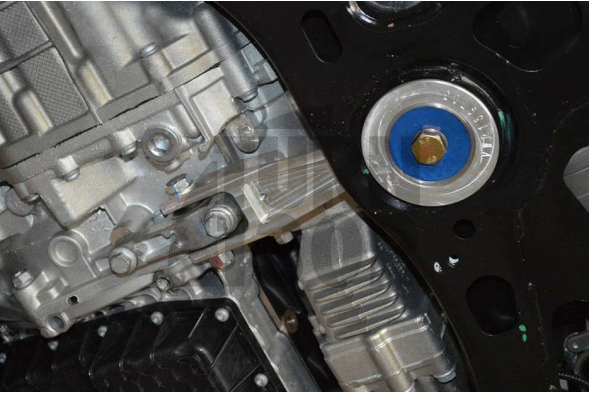 Racingline Dogbone y soporte del subchasis Golf 8 GTI / Golf 8 R / S3 8Y