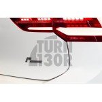 Insignia adhesiva 3D negra o cromada Racingline