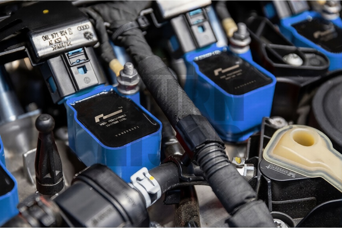 Bobinas de encendido azules para Audi RS3 8V.5 / 8Y / TTRS 8S / RSQ3 2.5 TFSI Racingline