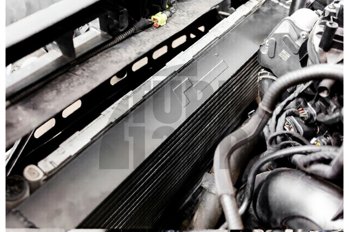 Intercooler de alto rendimiento para Golf 7 GTI / Golf 7 R / Leon 3 Cupra / S3 8V / TT 8S EA888.3 MQB Racingline