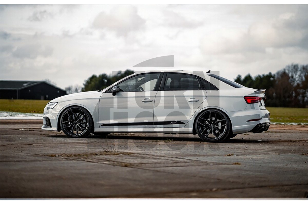 Llantas R360 19 x 8.5 ET44 5x112 Negro Racingline