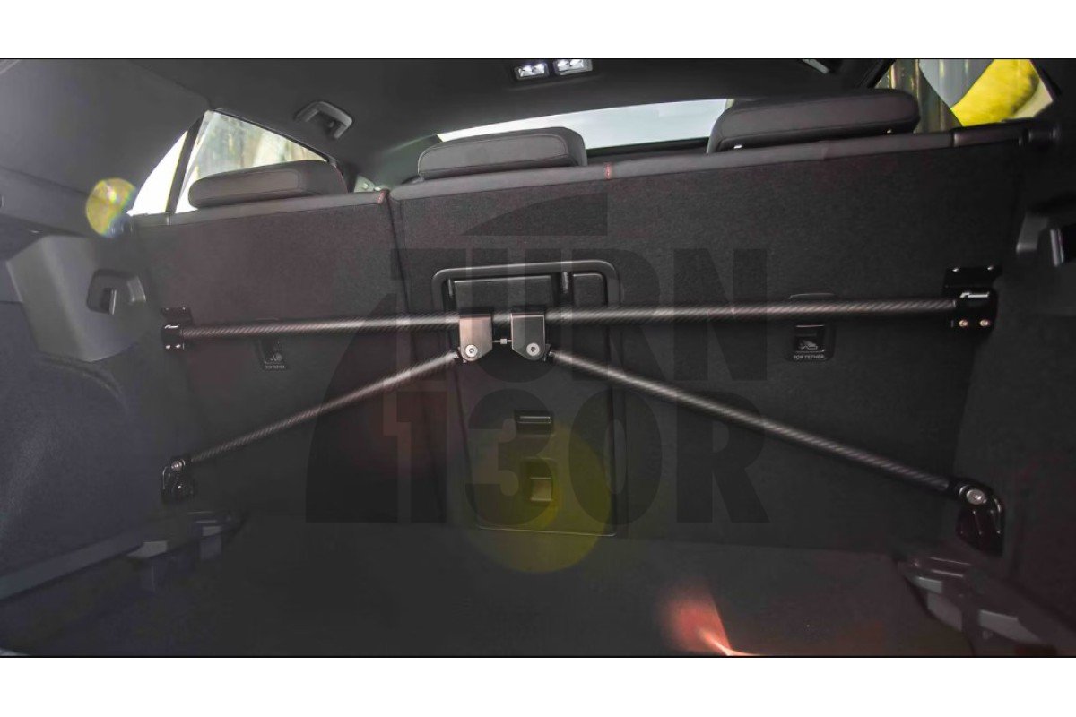 Tirante trasero de carbono para Audi S3 8V y RS3 8V / RS3 8Y Racingline