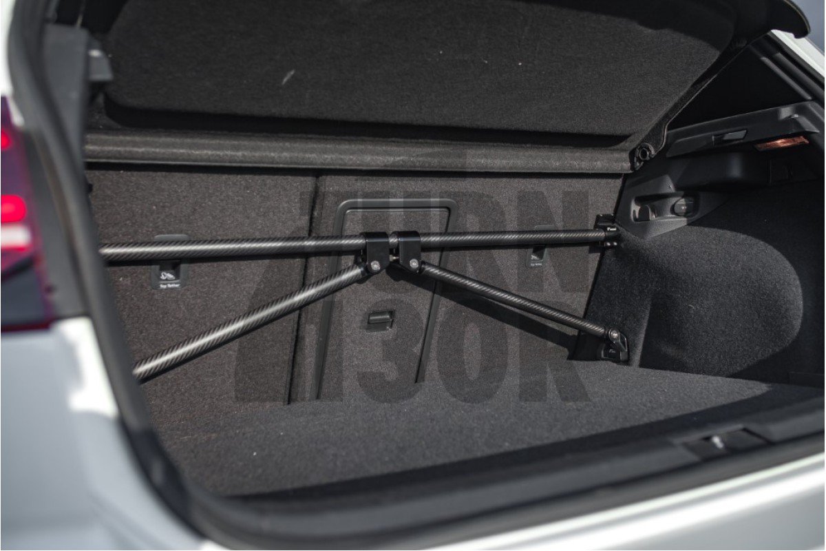 Abrazadera trasera de carbono para Golf 7 GTI / R , Golf 8 GTI / R , Leon 3 Cupra Racingline