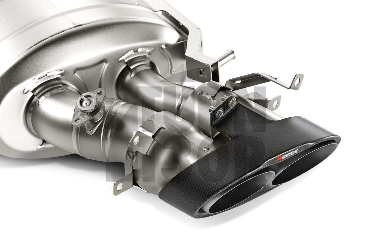 Escape Akrapovic Evolution Line para RS6 C7