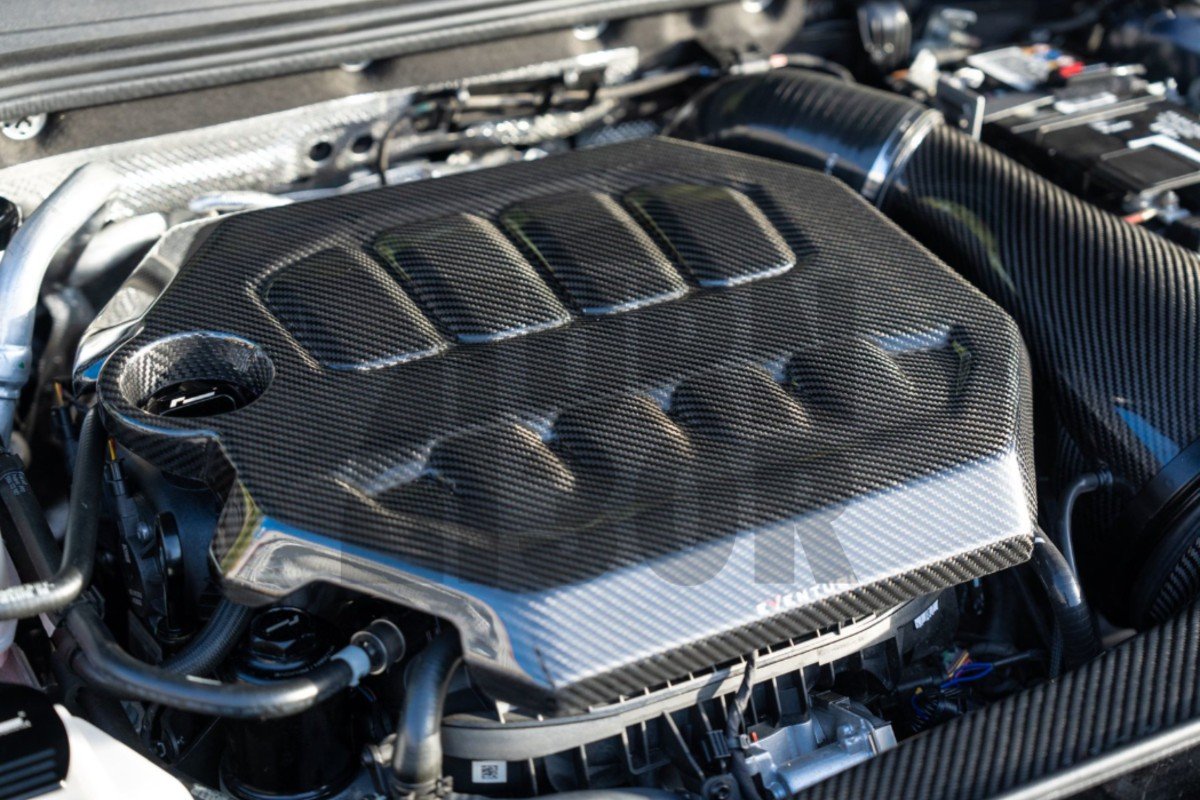 Eventuri Cubierta del motor de fibra de carbono para Golf 8 GTI / Golf 8 R