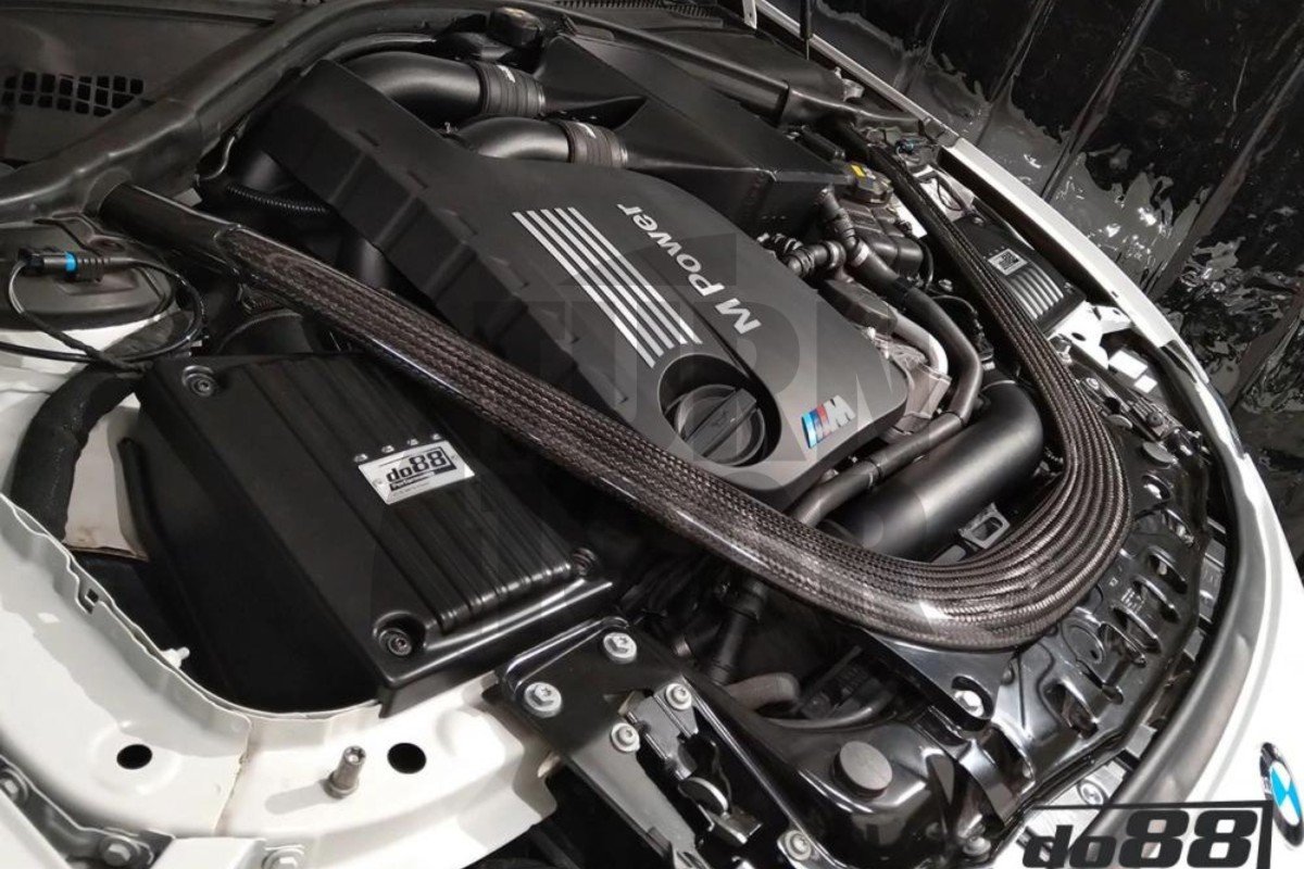 BMW M3 F80 / M4 F8x / M2 Comp F87 Do88 Tubos de Carga