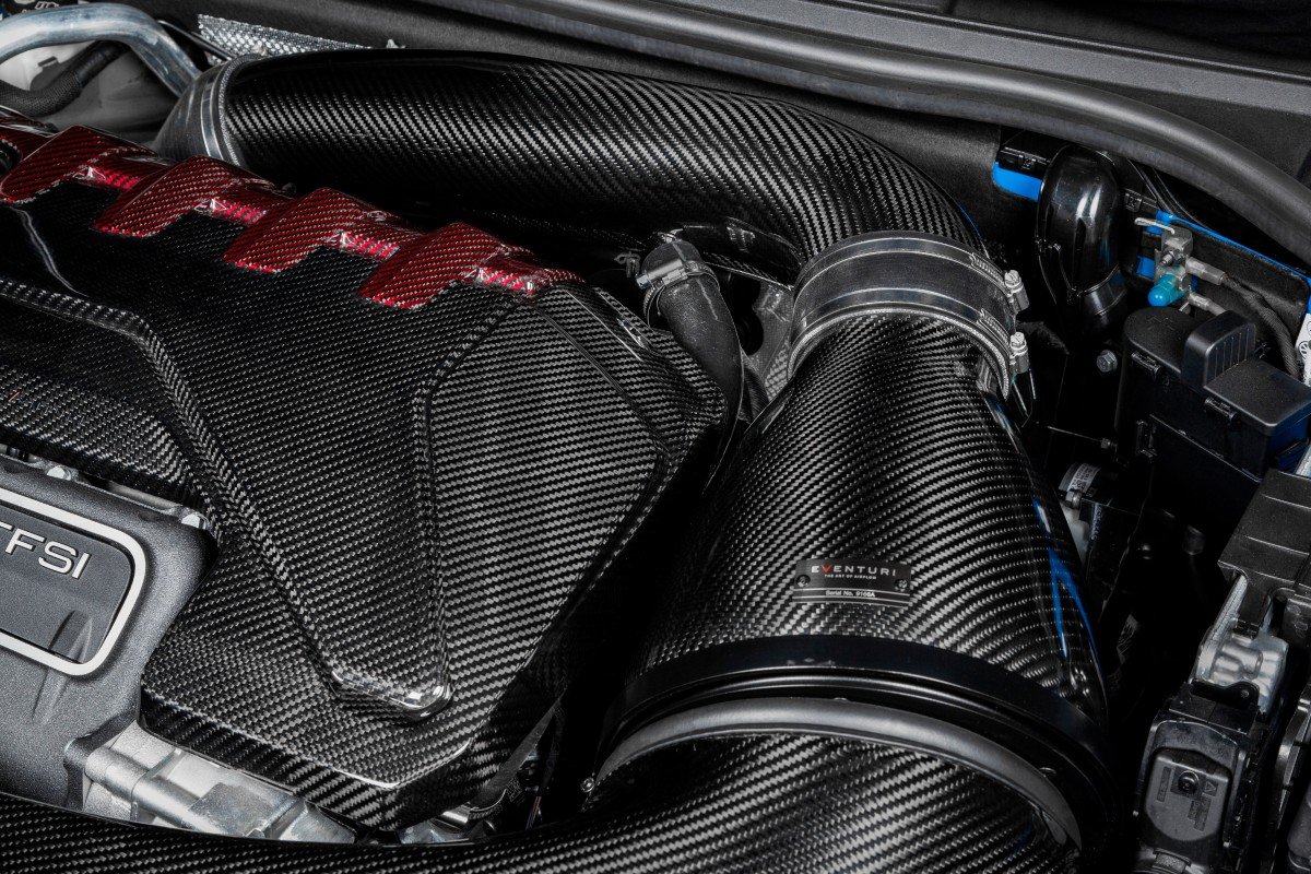 Eventuri Admisión de fibra de carbono para Audi RS3 8Y