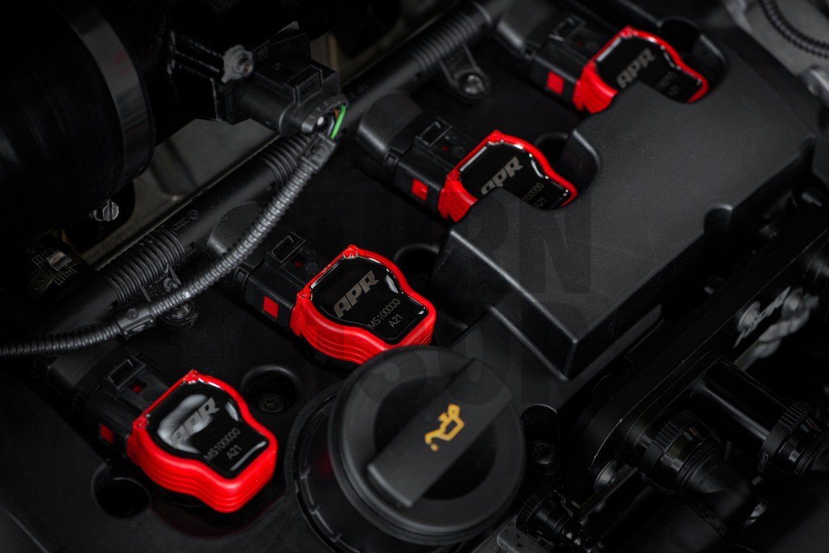 Paquete de bobinas rojo para Audi RS3 8P / RS3 8V y TTRS 8J 2.5 TFSI APR