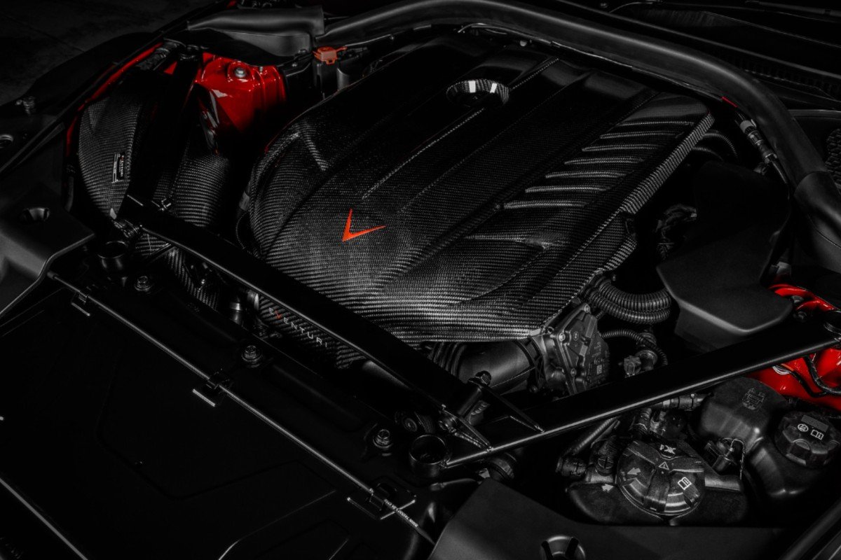 Eventuri Cubierta de motor de fibra de carbono para Toyota Supra GR 3.0 A90 MK5