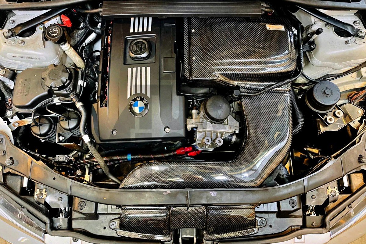 Armaspeed fibra de carbono de admisión de aire BMW 335i E9x N54